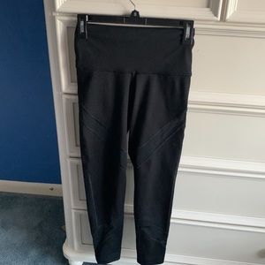 Black aerie leggings size small, barely worn